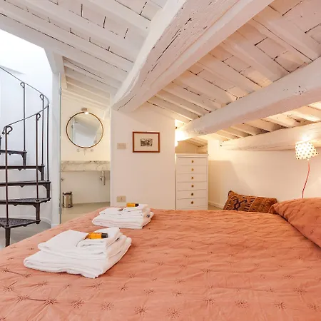 As Feel - Baullari With Terrace Rom